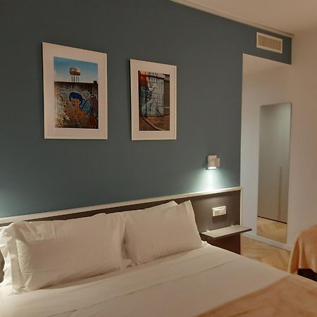 Mako Suites - Centro E Stazione Monza Exterior foto